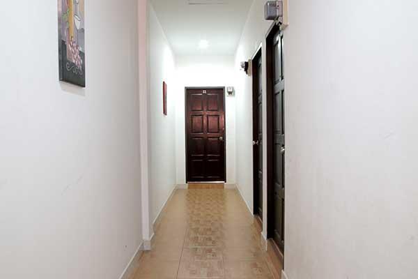 Green Mango Guesthouse Patong Экстерьер фото
